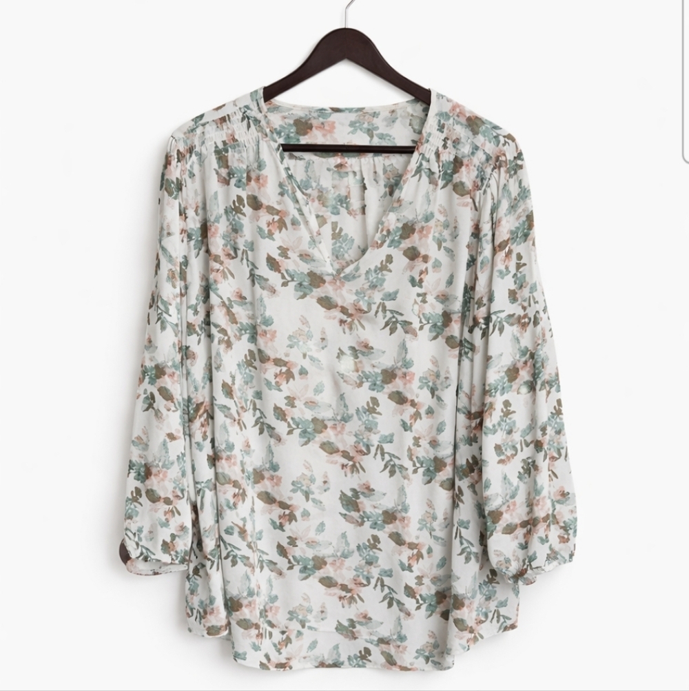 Eventide White Floral Smocked Shoulder Tunic Blouse See Meas